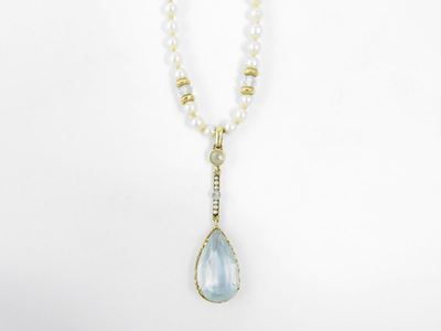 Girocollo e Pendente in Oro Giallo con Perle Coltivate e Acquamarine