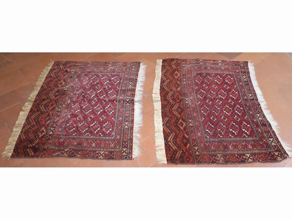 Coppia di tappeti da sella Bukhara di vecchia manifattura