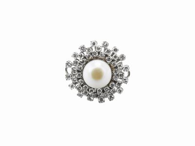 Anello in Oro Bianco con Diamanti e Perla Coltivata