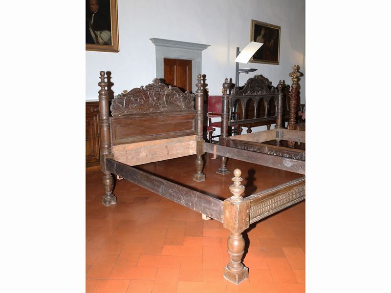 Letto in Noce