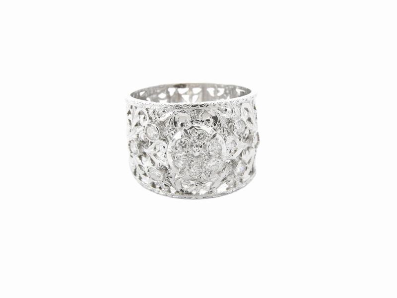 Anello a Fascia in Oro Bianco con Diamanti