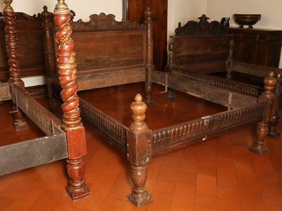Letto in Noce