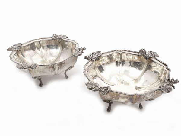 Two silver plated bowls