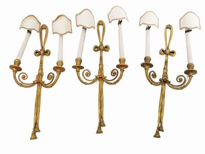 Serie di Tre Applique in Bronzo Dorato
