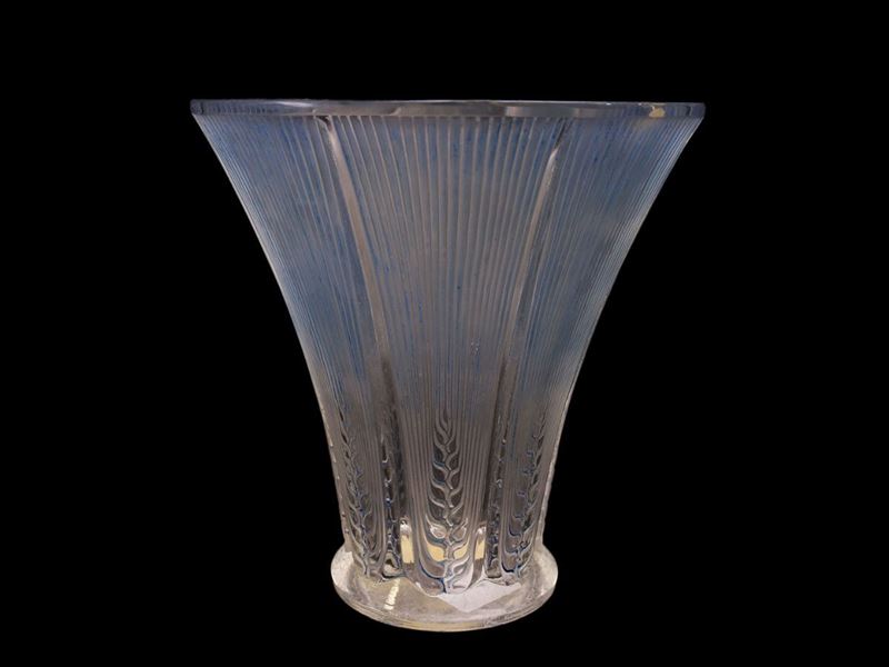 Vaso in Vetro Pressato, Lalique