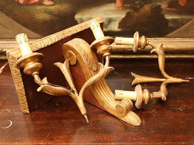 Lotto di Curiosità in Legno Laccato e Dorato