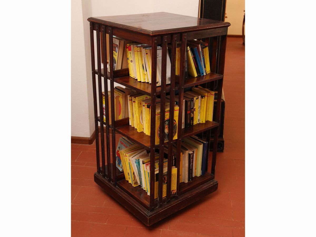 Libreria Girevole in Mogano