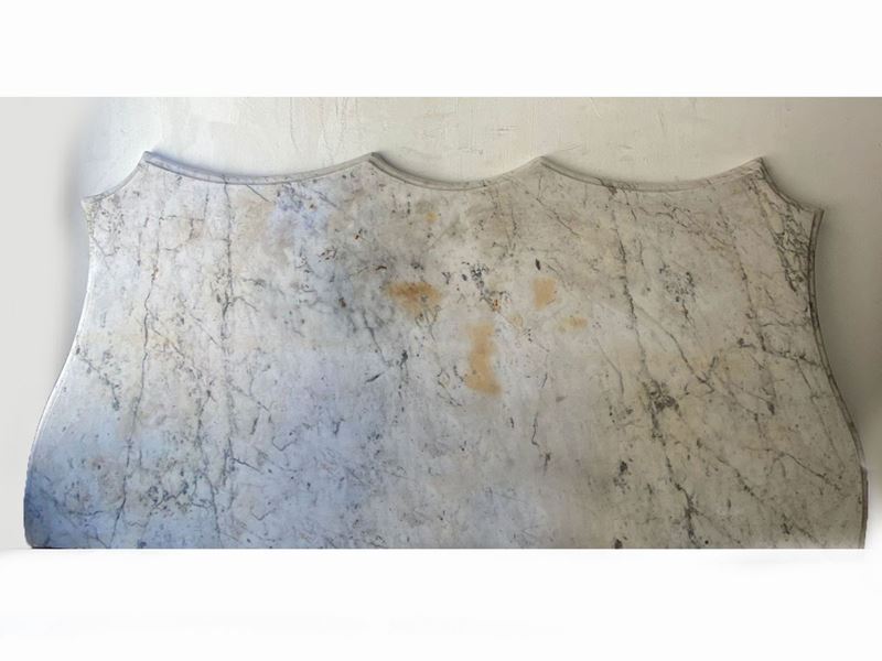 Piano Sagomato in Marmo Bianco