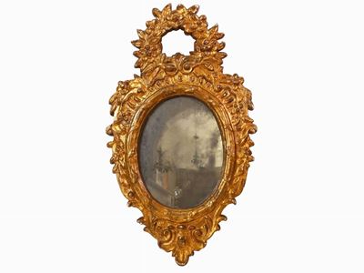 Specchierina a Ventola in Legno Intagliato e Dorato