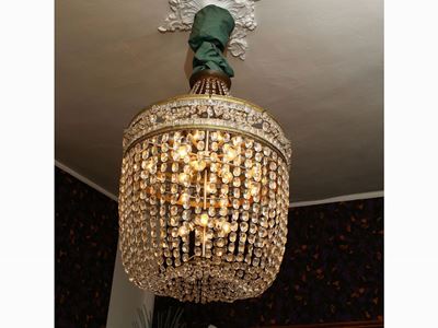Grande Lampadario a Paniere in Cristallo e Metallo Dorato