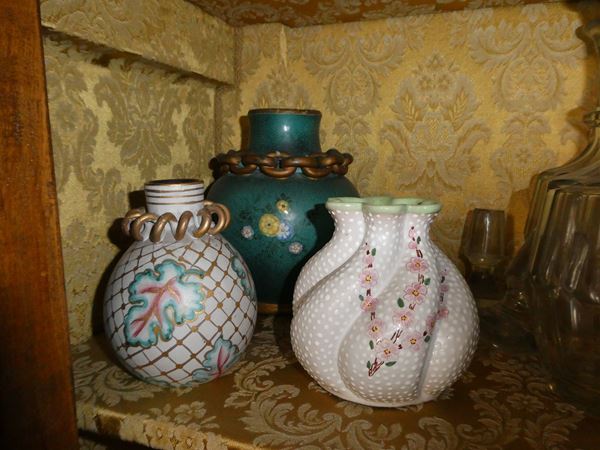 Three Deruta ceramic vases