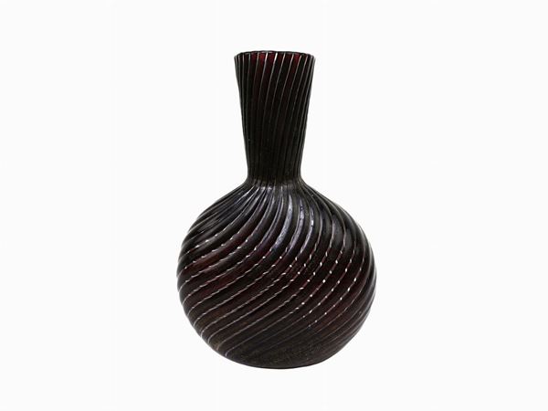 Amethyst glass vase  (Murano, 20th century)  - Auction The Muccia Breda Collection in Villa Donà -  Borbiago of Mira (Venice) - Maison Bibelot - Casa d'Aste Firenze - Milano