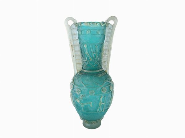 Vase in the shape of an amphora type excavation Gino Cenedese in turquoise glass