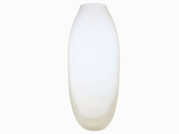 Opaque white sommerso glass vase