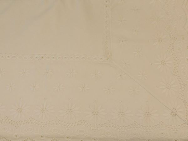 White linen and cotton double bed sheet set