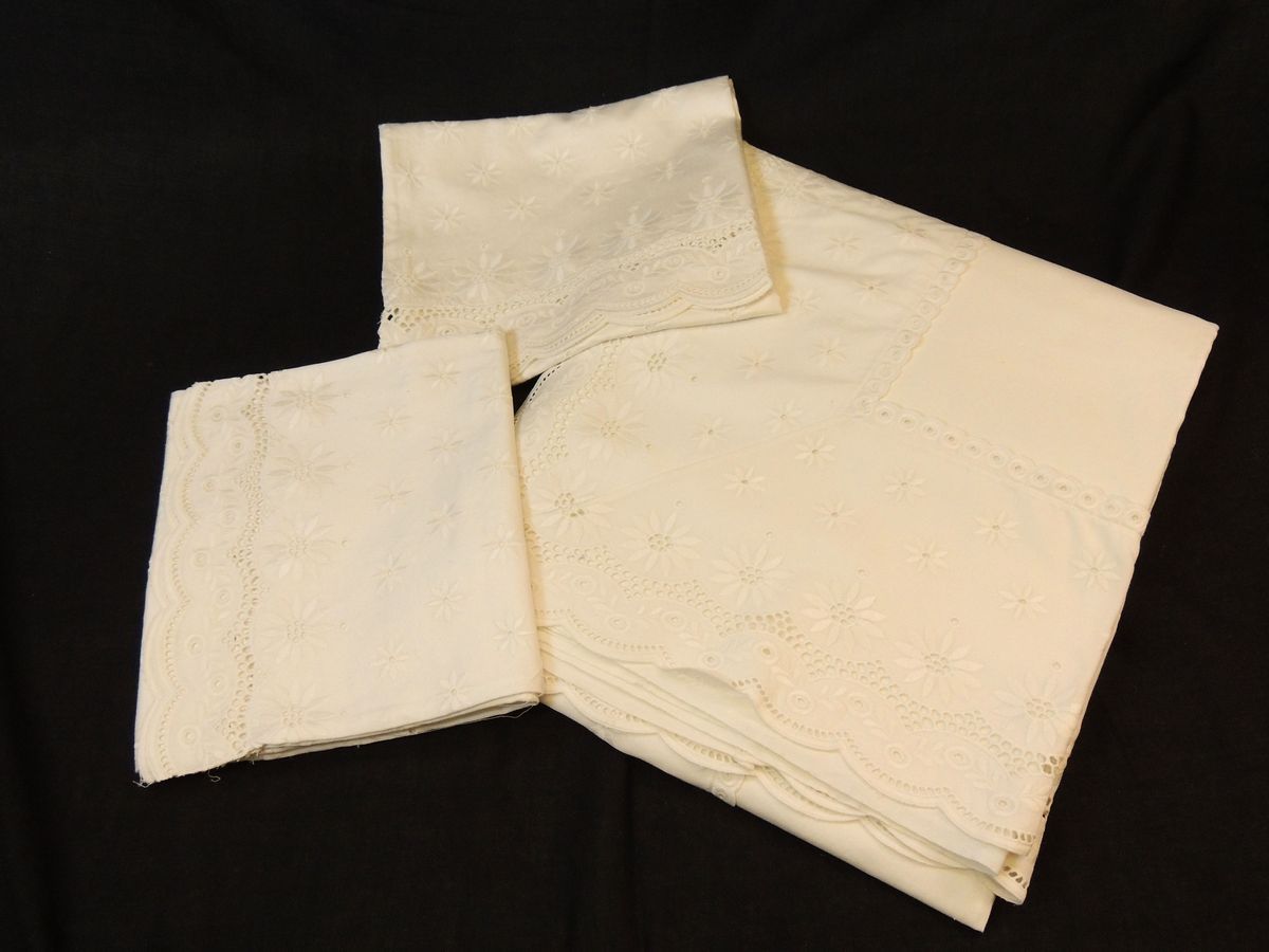 Parure Matrimoniale in Lino e Cotone Bianco