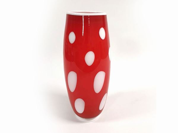 An Aureliano Toso vase in stained milky red cased glass.
