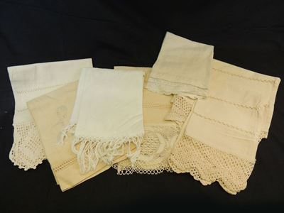 Lotto di Asciugamani in Lino Bianco e Beige