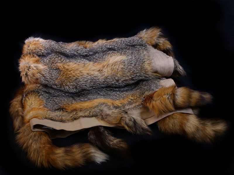 Coperta in Lana e Pelliccia di Volpe