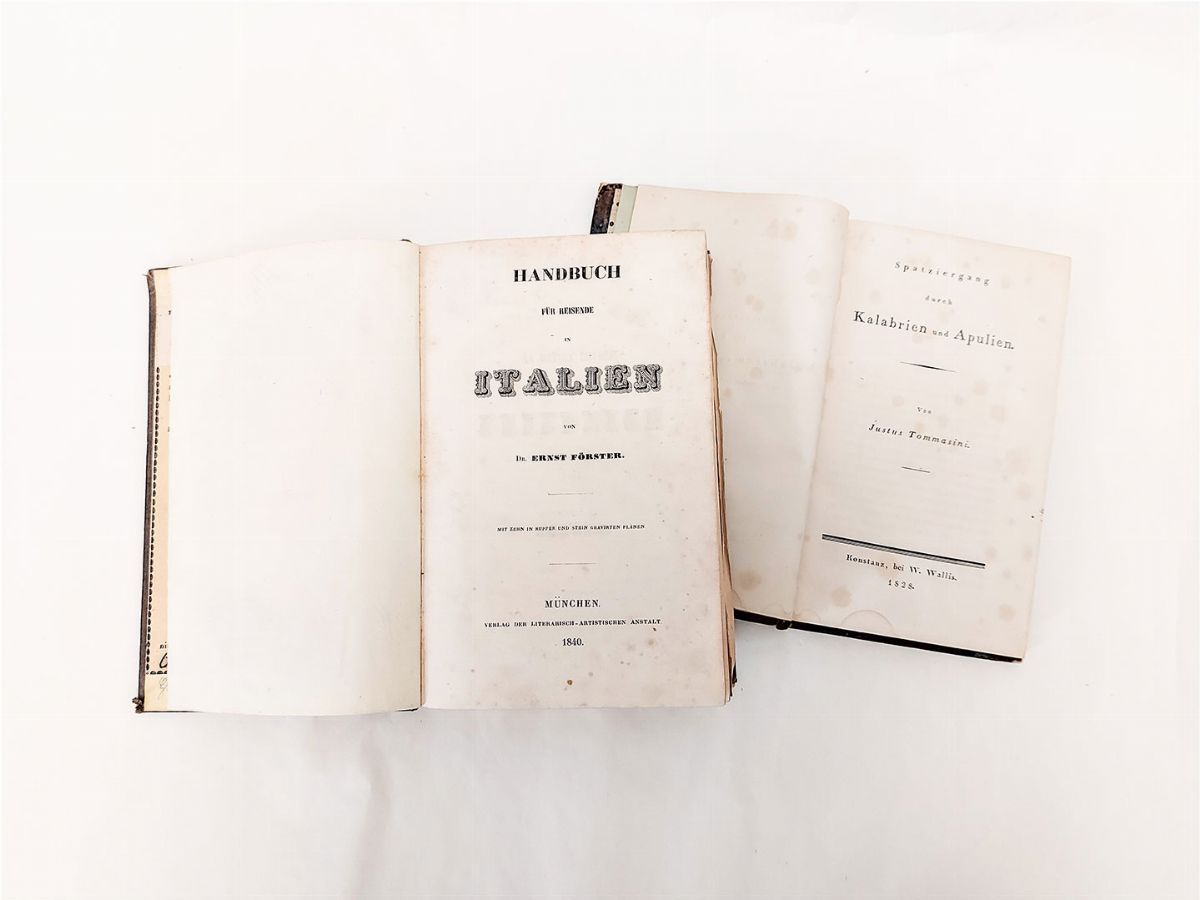 Lotto di Due Libri di Viaggio D'epoca
