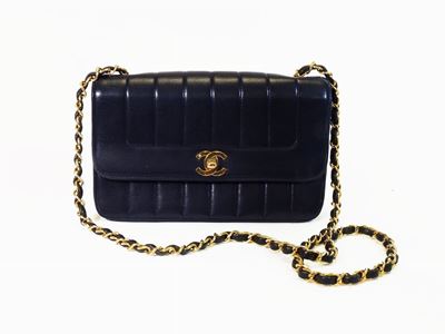 Borsa "timeless" a Spalla in Pelle Blu a Righe Verticali, Chanel