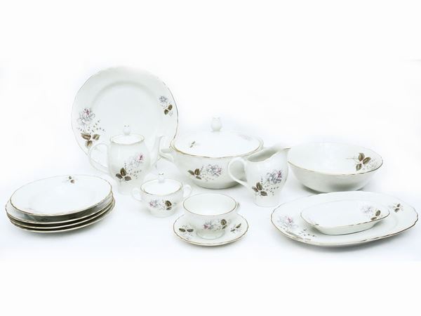 Porcelain dishes set, Richard Ginori