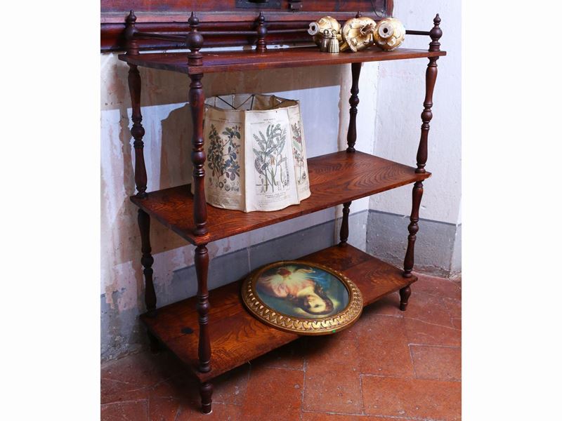 Etagere in Rovere