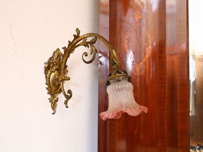 Coppia di Applique in Tôle Dorata