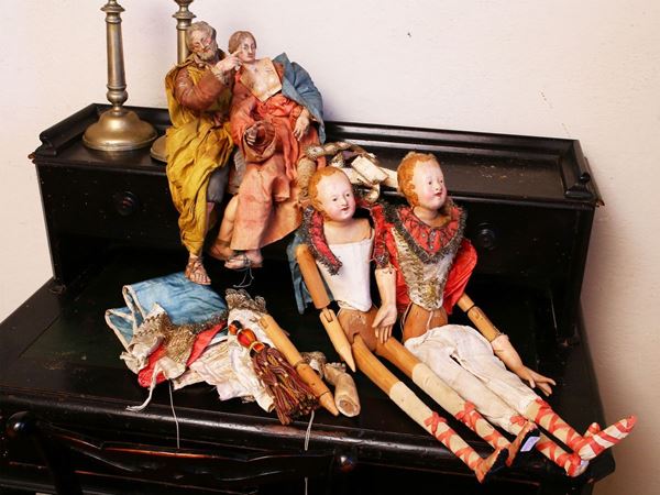Four Nativity figures