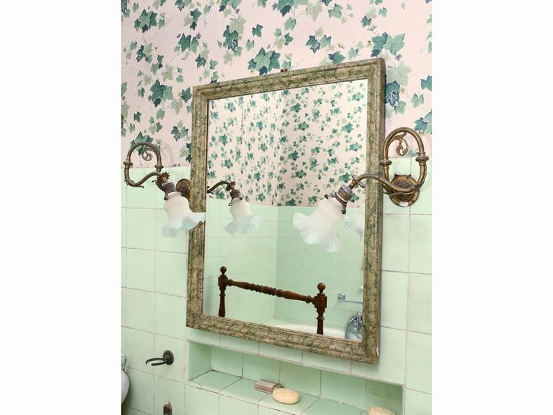 Lotto di Complementi di Arredo per Stanza da Bagno