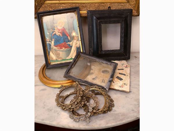 Lot of vintage curiosities  - Auction Furniture and Paintings from the Ancient Fattoria Franceschini, partly from Villa I Pitti - Maison Bibelot - Casa d'Aste Firenze - Milano
