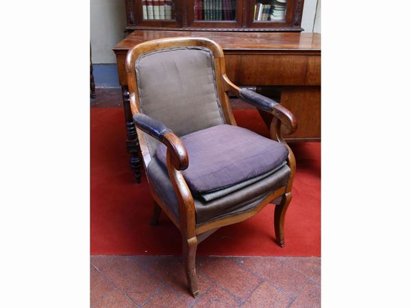 Walnut armchair  (Tuscany, mid 19th century)  - Auction Furniture and Paintings from the Ancient Fattoria Franceschini, partly from Villa I Pitti - Maison Bibelot - Casa d'Aste Firenze - Milano