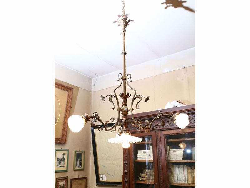 Lampadario Liberty in Metallo Dorato