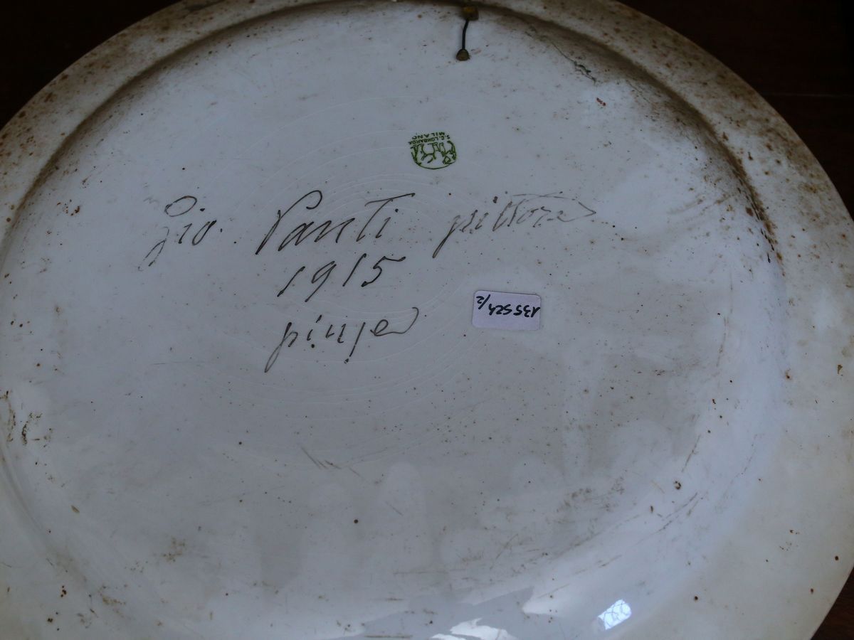Coppia di Piatti Commemorativi Dell'annessione Trento e Trieste