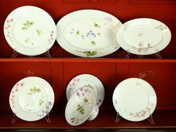 Miscellaneous Ginori porcelain plates  (early 20th century)  - Auction Furniture and Paintings from the Ancient Fattoria Franceschini, partly from Villa I Pitti - Maison Bibelot - Casa d'Aste Firenze - Milano