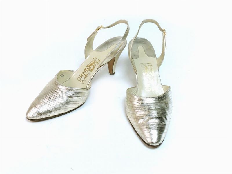 Décolleté in Pelle Dorata, Salvatore Ferragamo