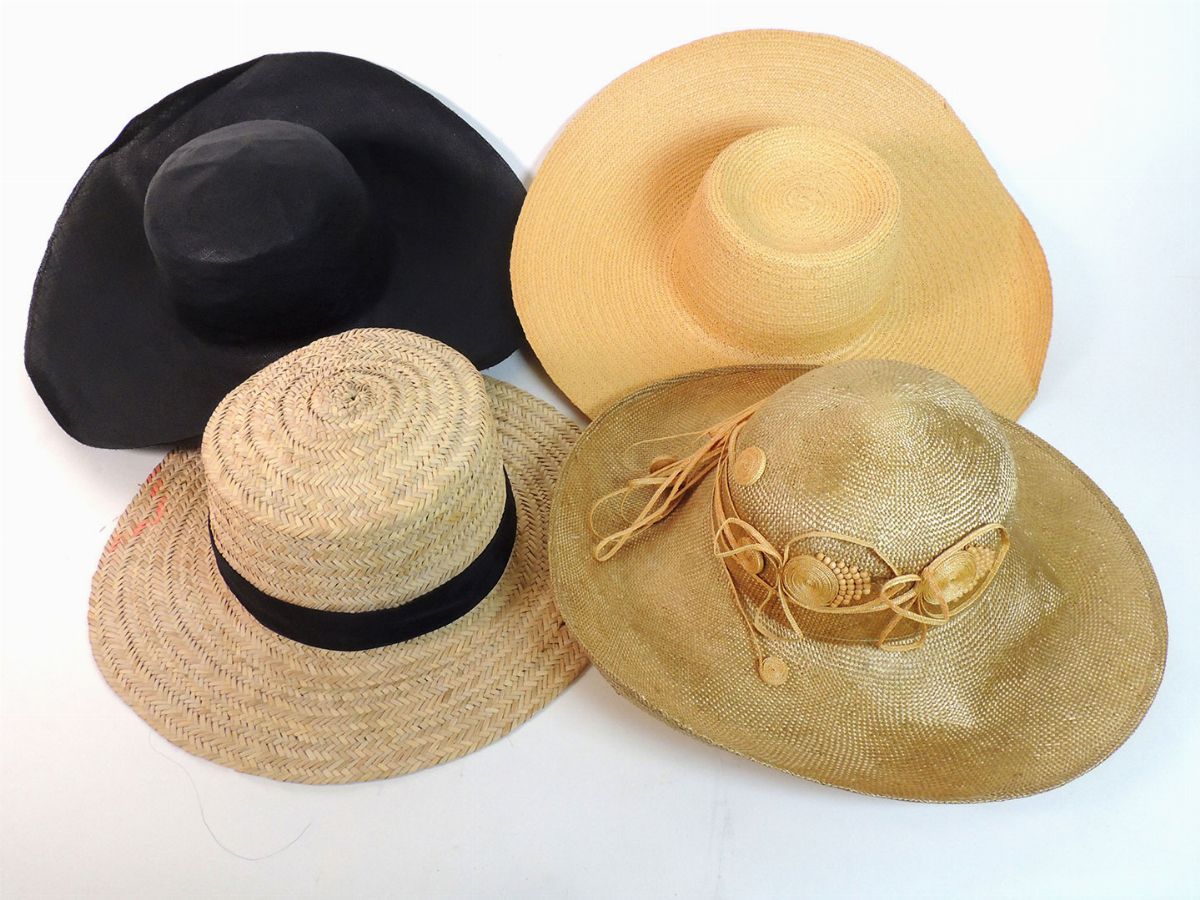 Lotto di Cappelli in Paglia