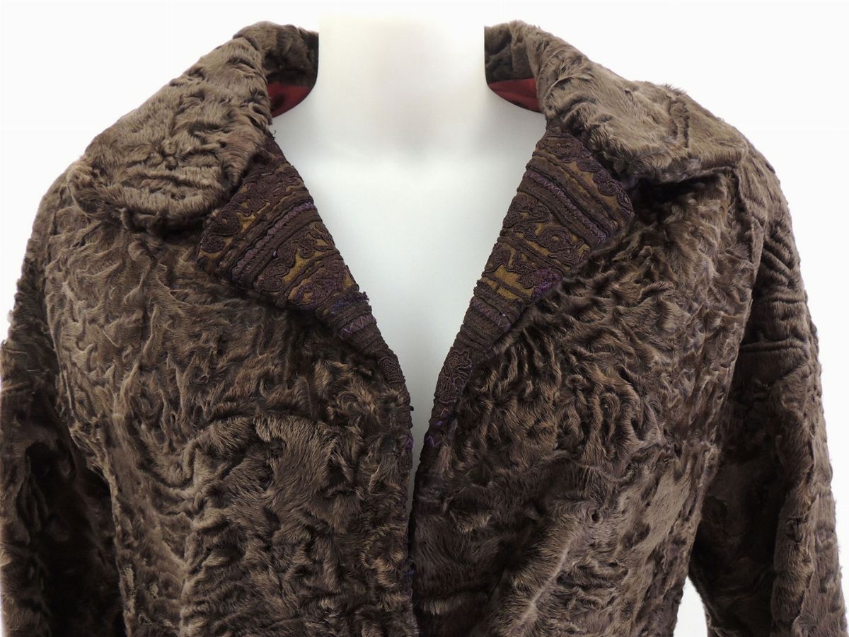 Cappotto in Pelliccia di Breitschwanz Marrone