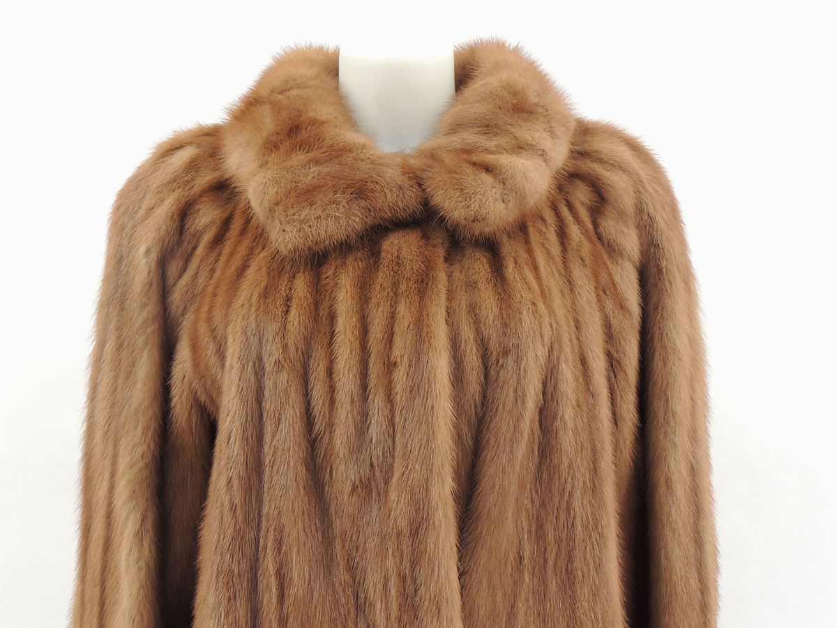 Cappotto in Visone Color Miele