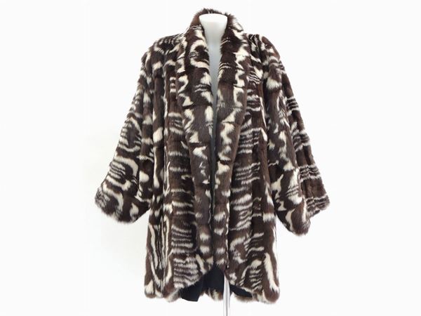 Black and white fur jacket, De Carlis