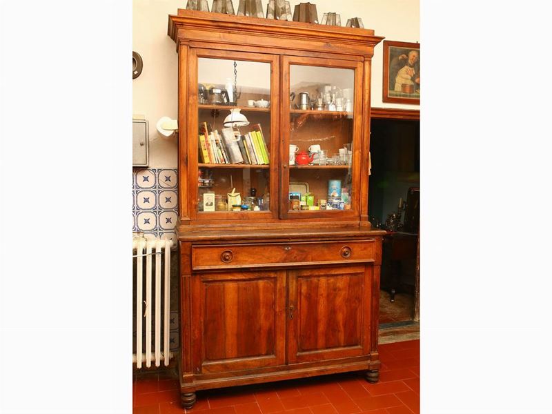 Credenza a Due Corpi in Cilegio