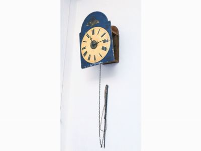 Orologio a Pendolo in Legno
