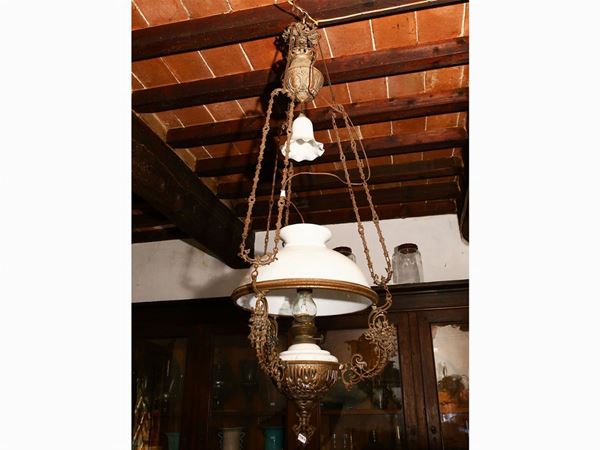 Hanging glass oil lamp