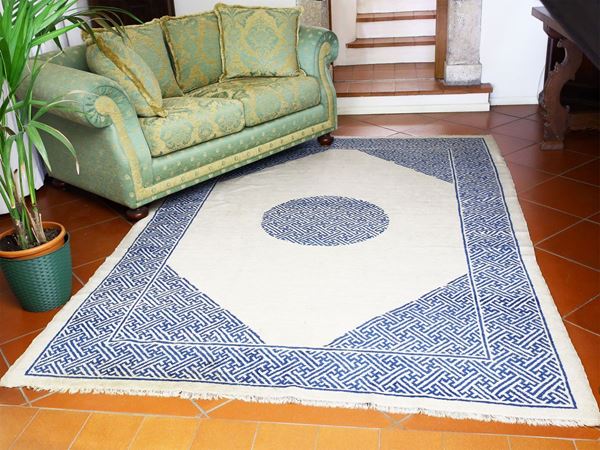 Old Peking carpet  - Auction Furniture and Paintings from a villa in Fiesole (FI) - Maison Bibelot - Casa d'Aste Firenze - Milano