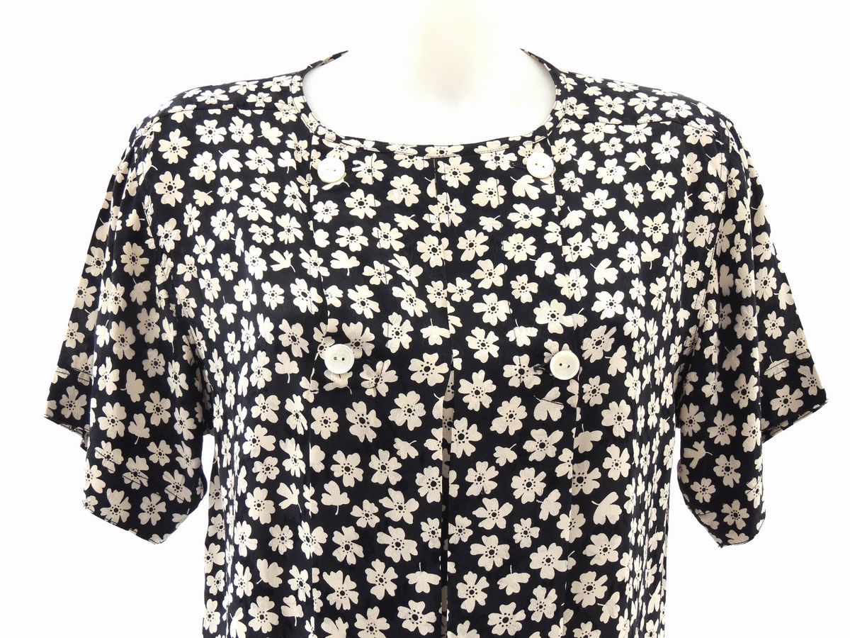 T-shirt in Seta Bianca e Nera, Gucci