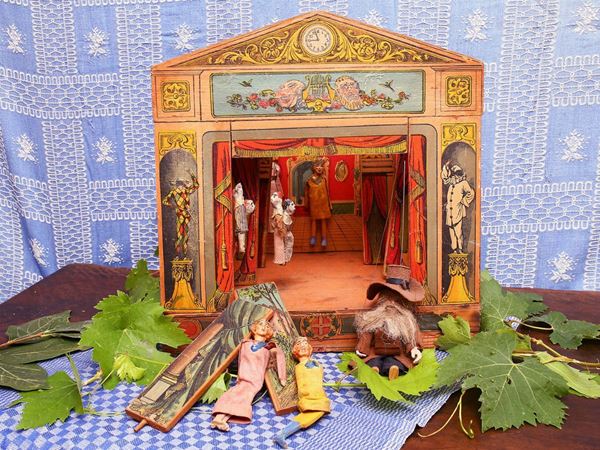 Wooden puppet theater  (early 20th century)  - Auction Tuscan style: curiosities from a country residence - Maison Bibelot - Casa d'Aste Firenze - Milano