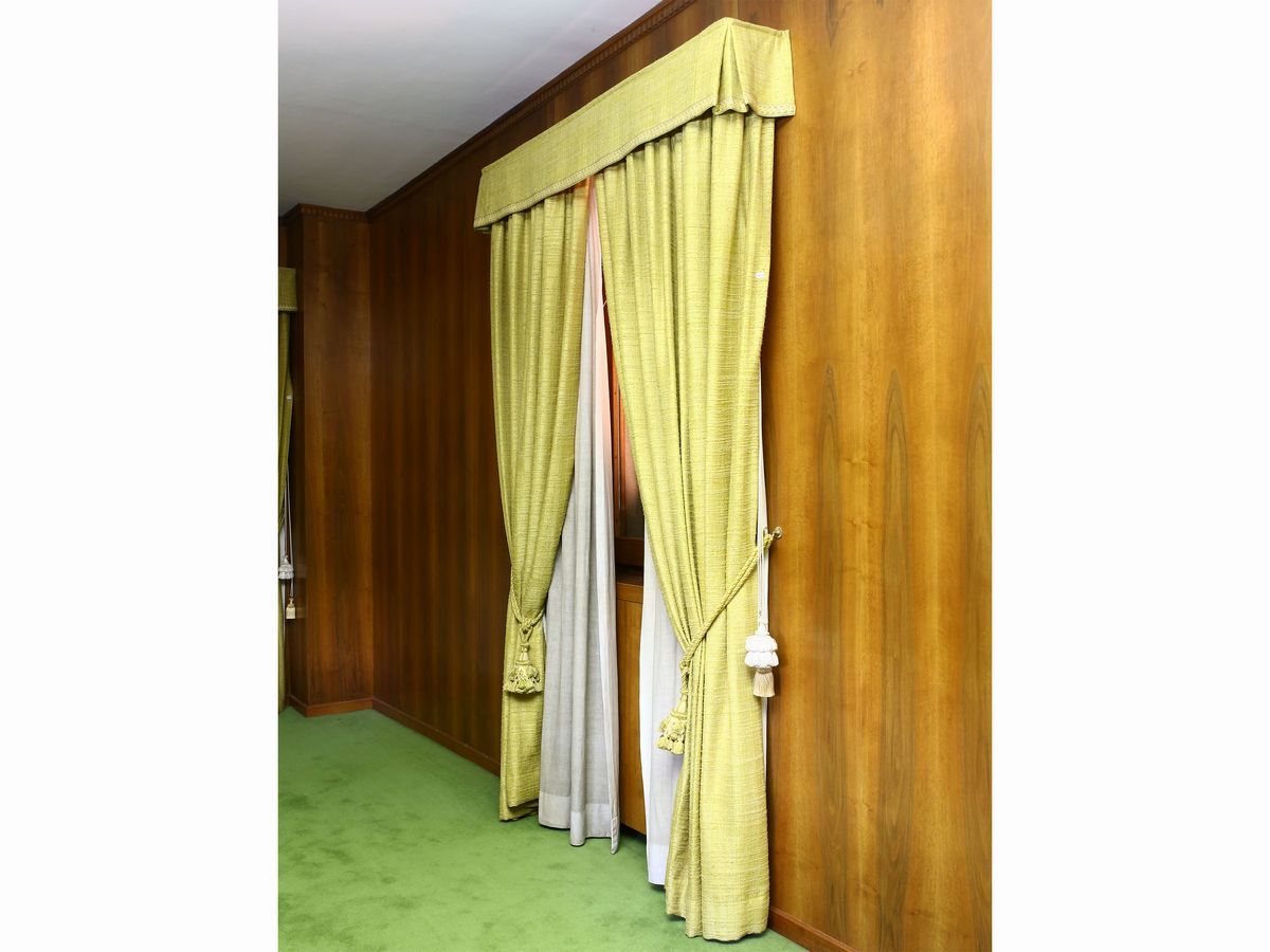 Tendaggio in Tessuto Boucle Color Senape