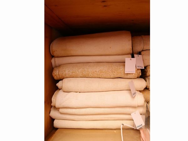 Lot of linen towels