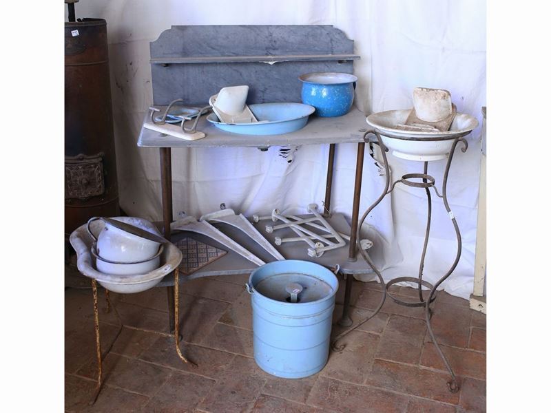 Lotto di Complementi di Arredo per Stanza da Bagno