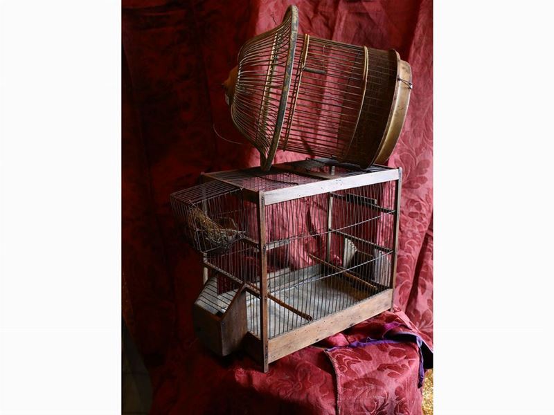 Due Gabbiette Vintage per Uccellini in Legno e Metallo